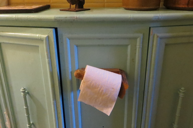 Slanted Toilet Paper Roll Holder